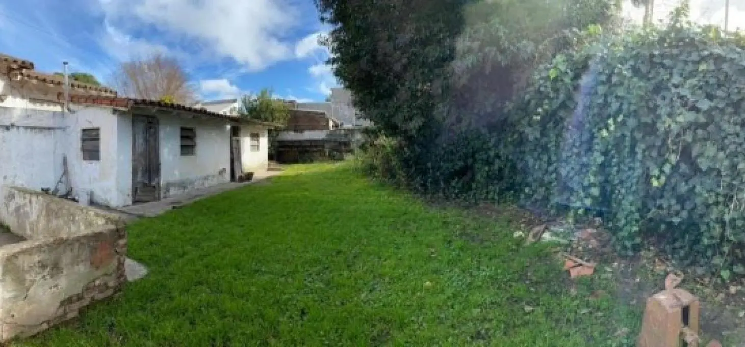 Casa en venta - 2 Dormitorios 1 Baño - Mar del Plata 3