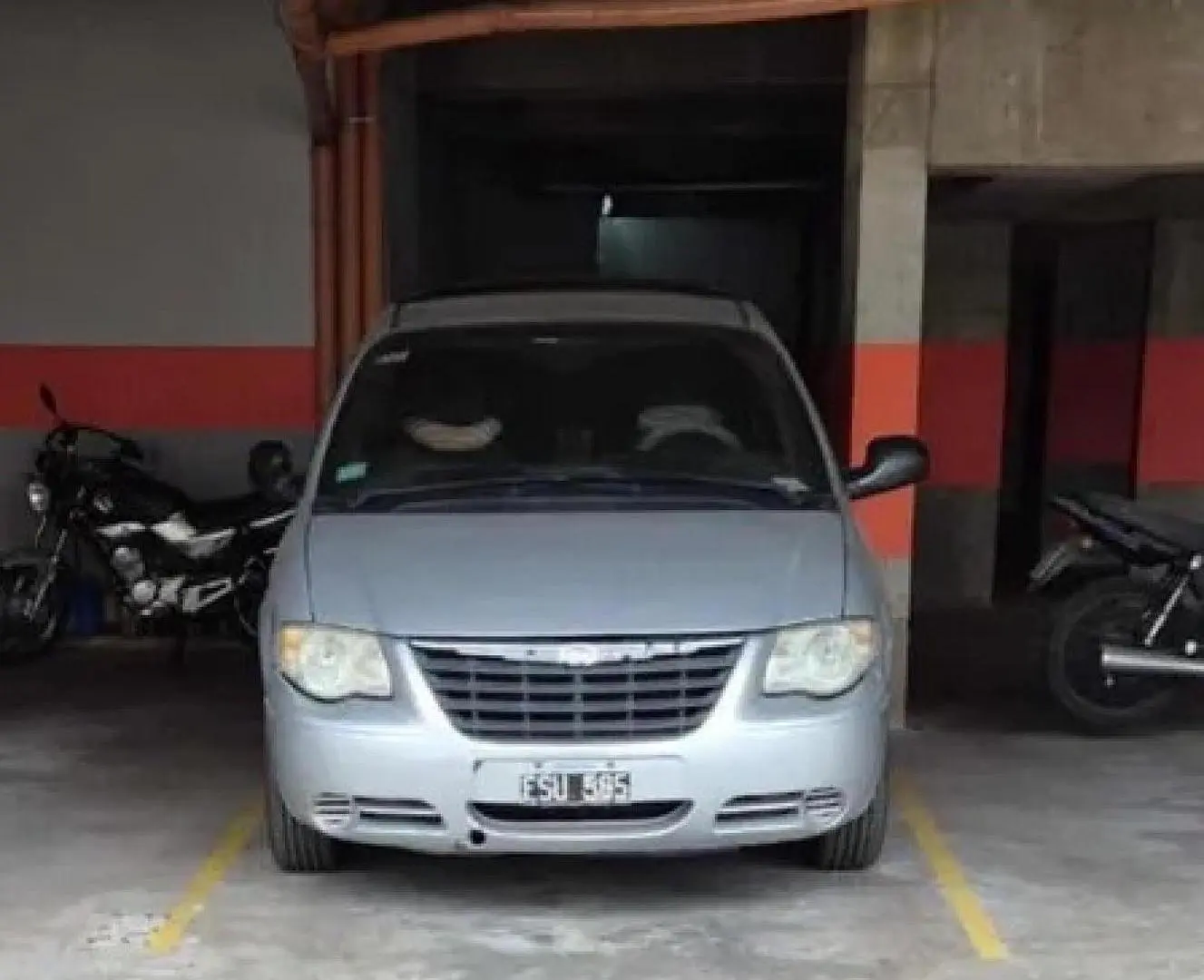 Cochera en venta - 12,5Mts2 - Monserrat 2