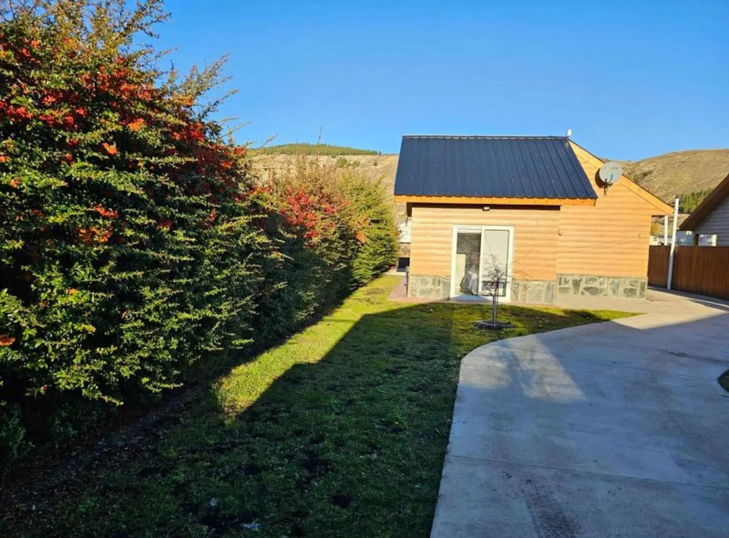 Casa en venta - 2 Dormitorios 2 Baños - Esquel 5