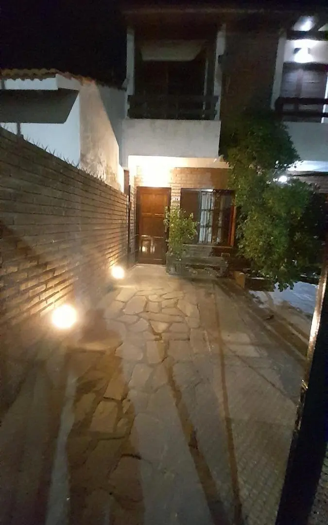 Triplex en venta - 3 Dormitorios 2 Baños - Cochera - 113Mts2 - Mar de Ajó 3