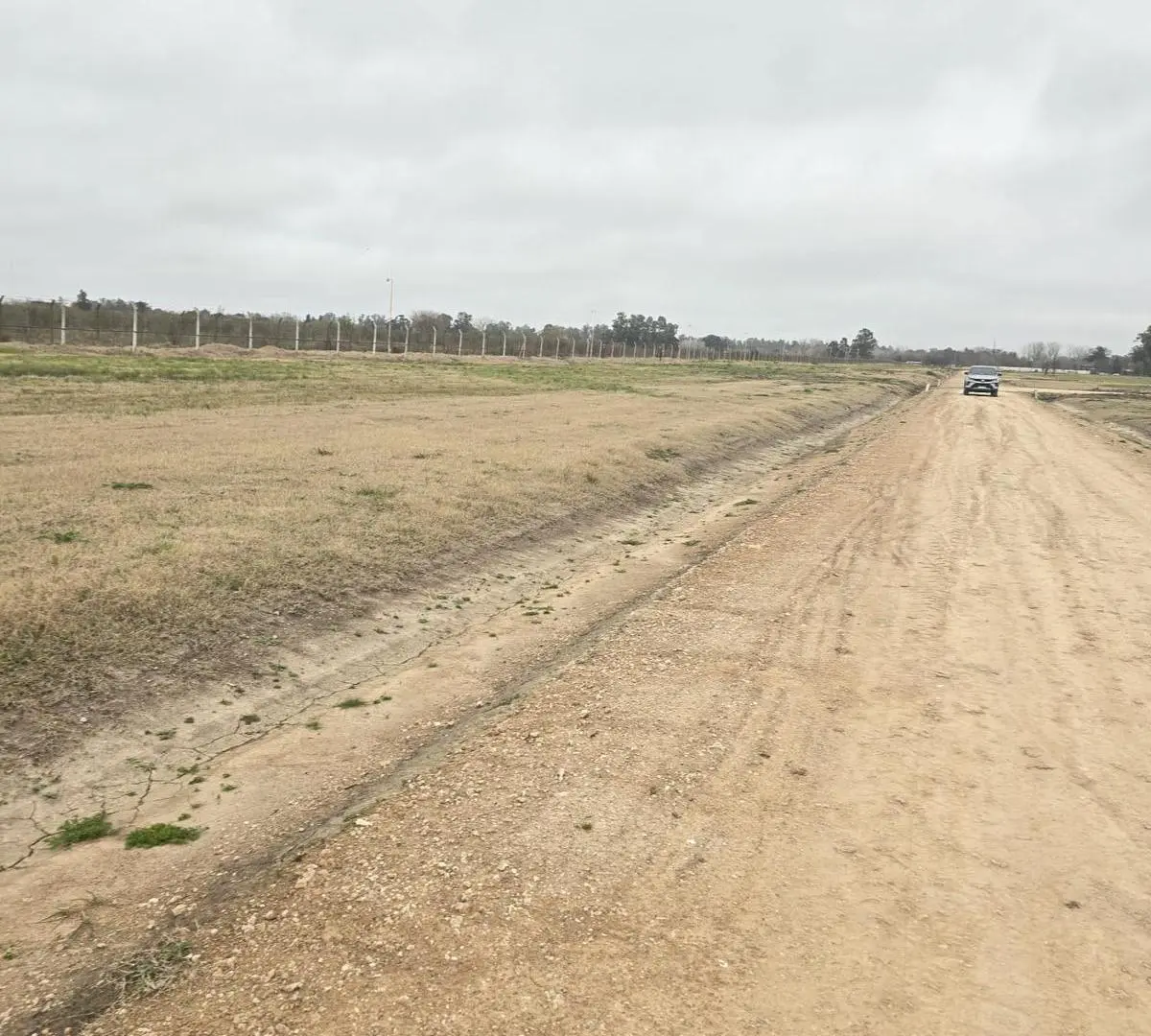 Terreno en venta - 600Mts2 - Country El Paraíso, Guernica 5