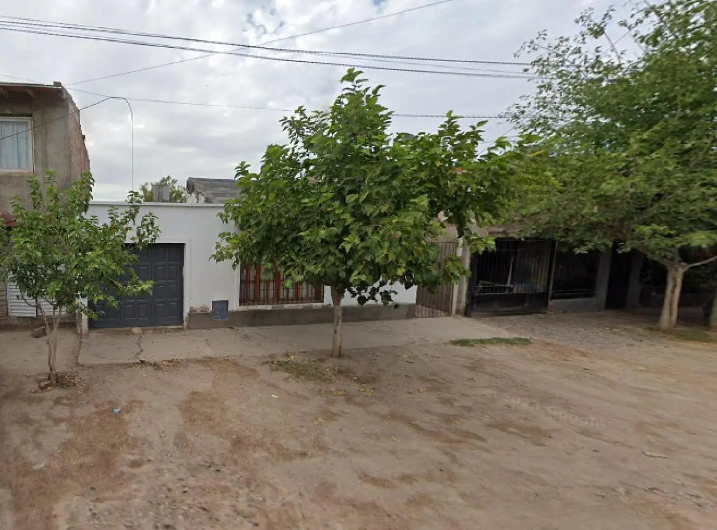 Casa en venta - 3 Dormitorios 1 Baño - Mendoza 2