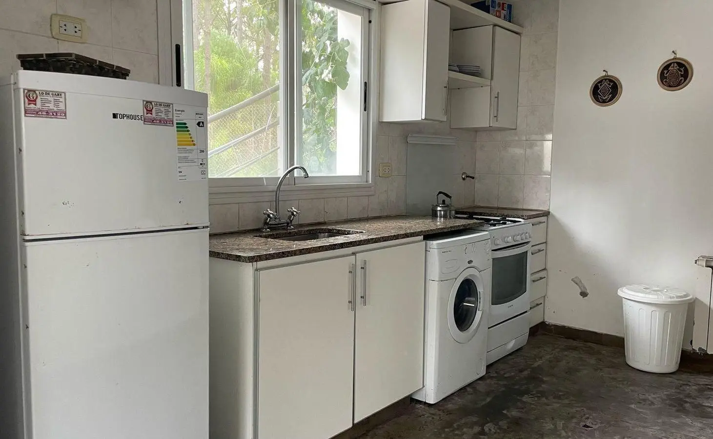 Casa en venta - 5 Dormitorios 2 Baños - 1.024Mts2 - Pinamar 3