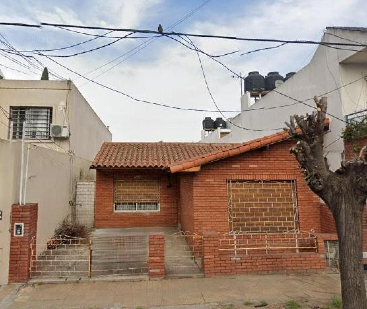Terreno en venta - 215Mts2 - Ramos Mejía, La Matanza