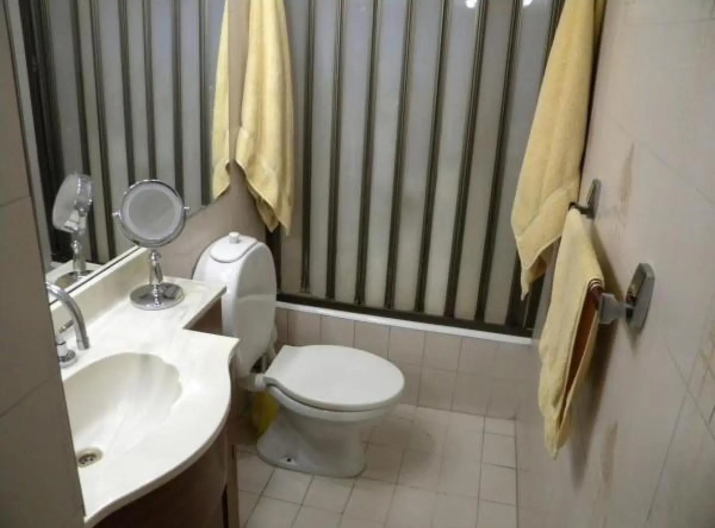 Departamento en venta - 3 dormitorios 1 baño - 70mts2 - Villa Lugano 8