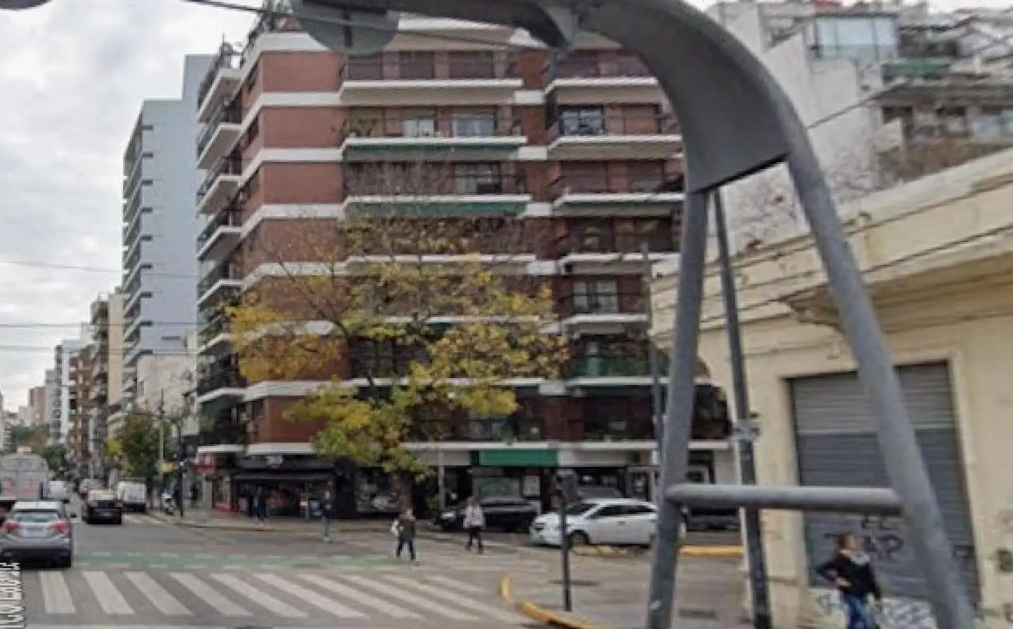 Cochera en venta - 13Mts2 - Colegiales 3