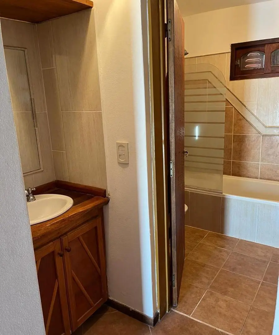 Casa en venta - 2 Dormitorios 2 Baños - Cocheras - 960Mts2 - Villa del Dique, Córdoba 4