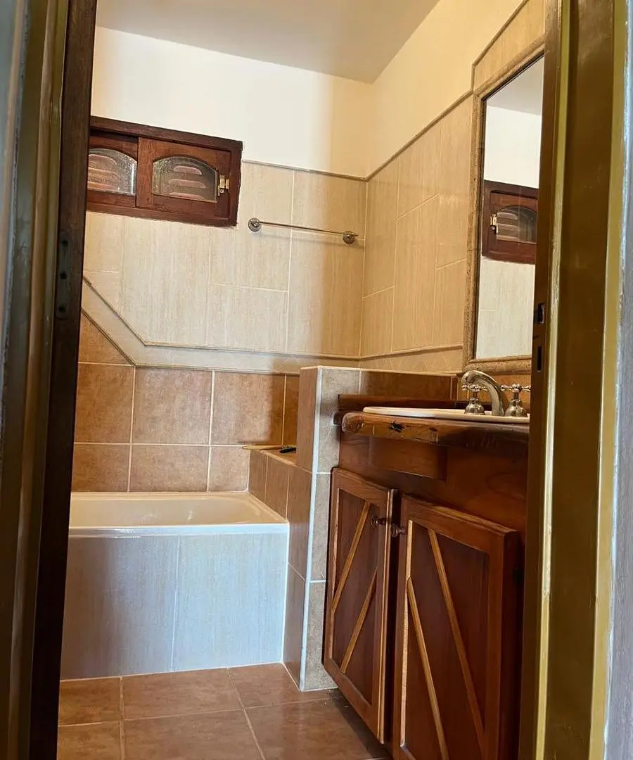 Casa en venta - 2 Dormitorios 2 Baños - Cocheras - 960Mts2 - Villa del Dique, Córdoba 5