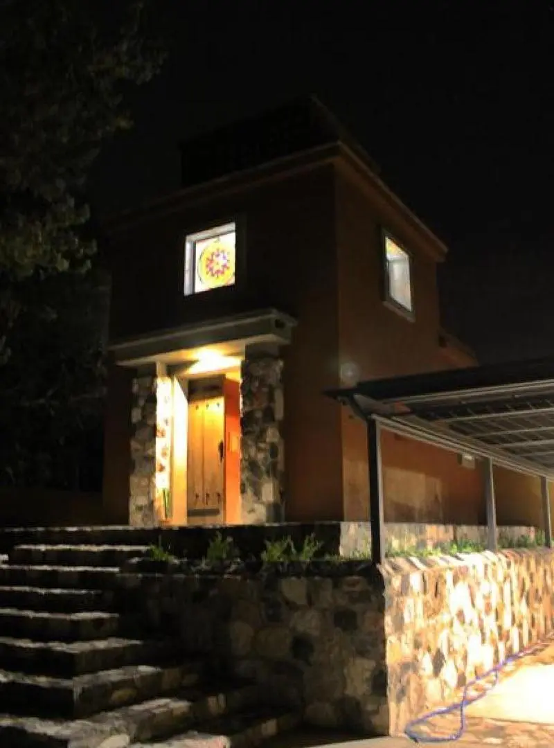 Casa quinta en venta - 3 Dormitorios 3 Baños - Córdoba 2