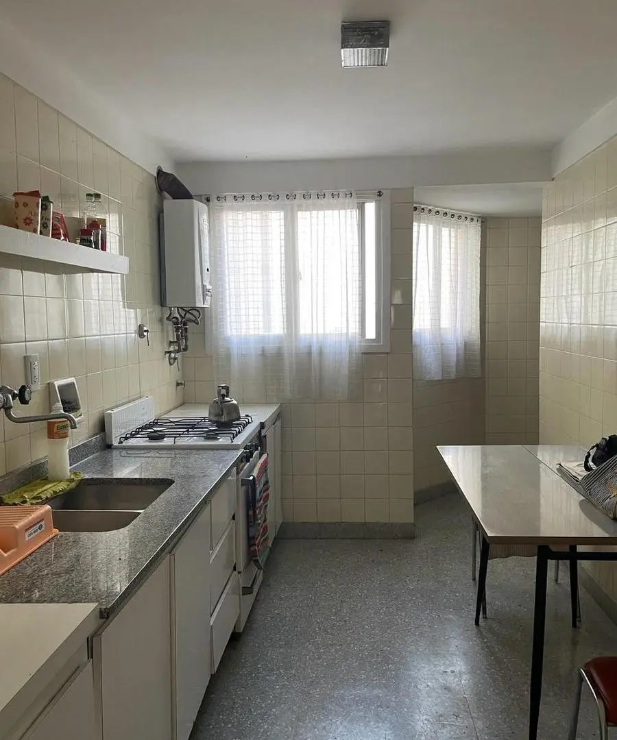 Departamento en venta - 3 Dormitorios 2 Baños - 80Mts2 - Necochea 2