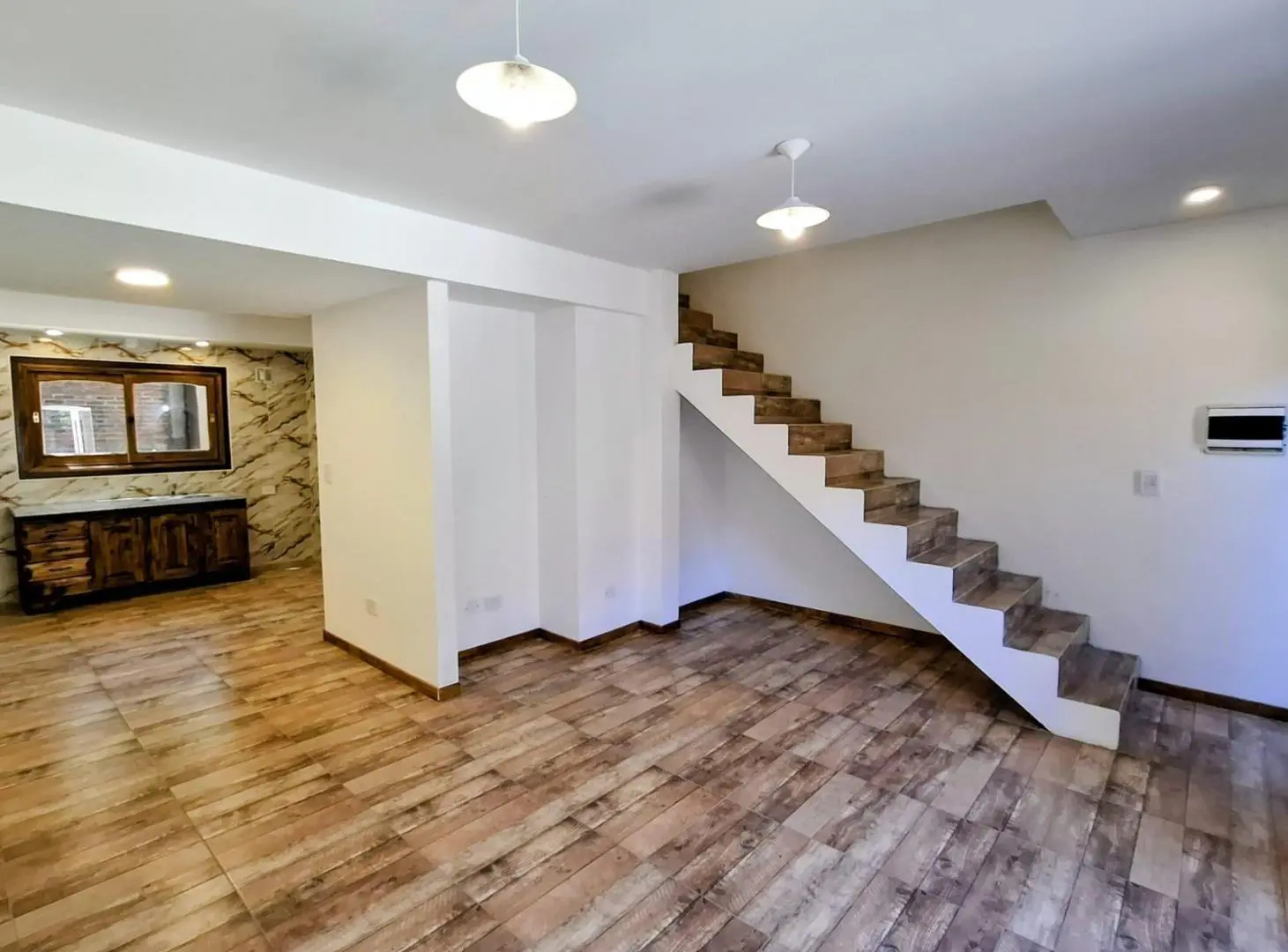 PH en venta - 2 Dormitorios 2 Baños - La Lucila del Mar 2