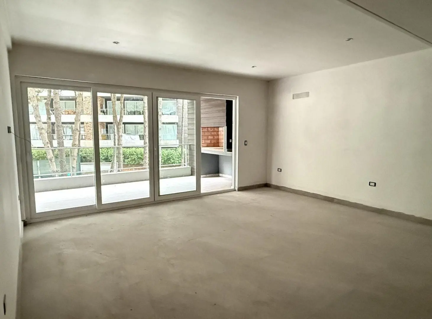 Departamento en venta - 2 Dormitorios 2 Baños - Pinamar 2