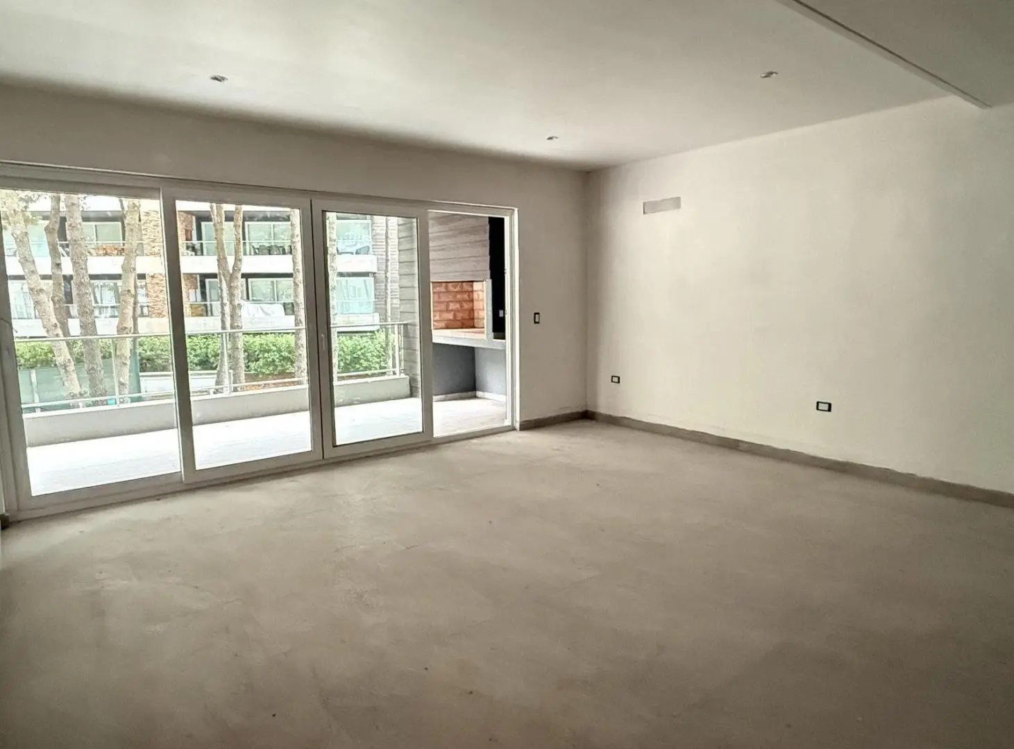 Departamento en venta - 2 Dormitorios 2 Baños - Pinamar 4