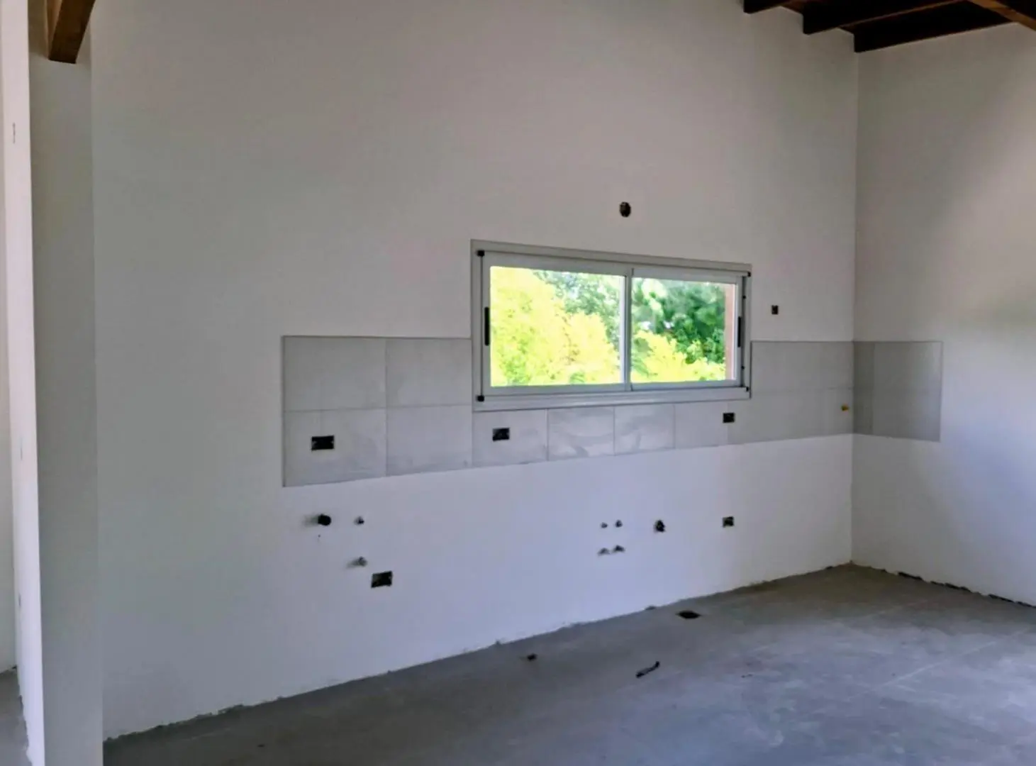 Casa en Venta - 2 dormitorios 1 baño - Costa del Este 8