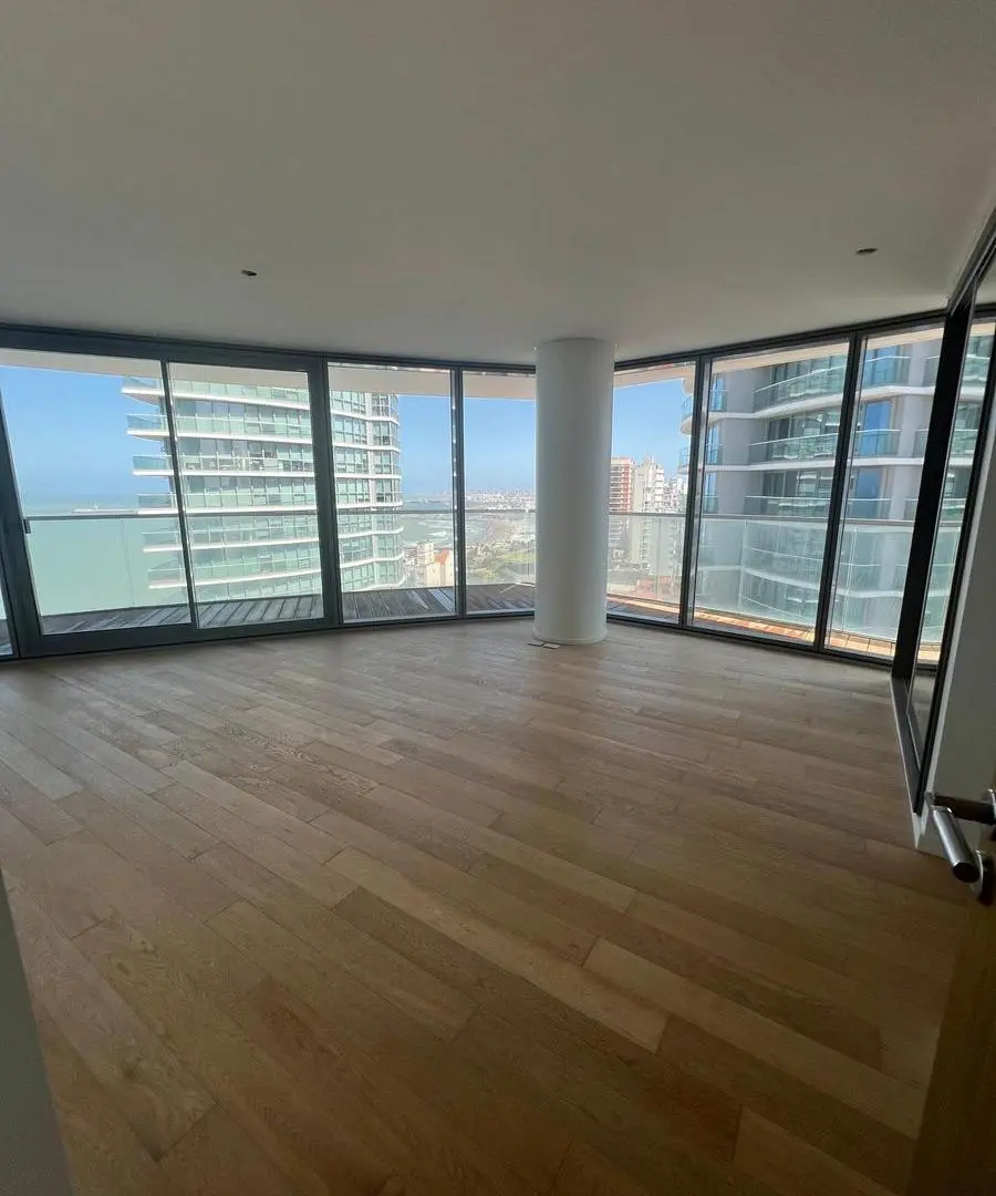 Departamento en venta - 3 Dormitorios 4 Baños - Mar del Plata 1