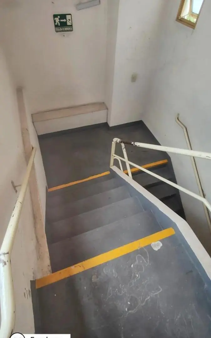 Depósito en venta - 10 Ambientes - 1.200mts2 - Flores 5