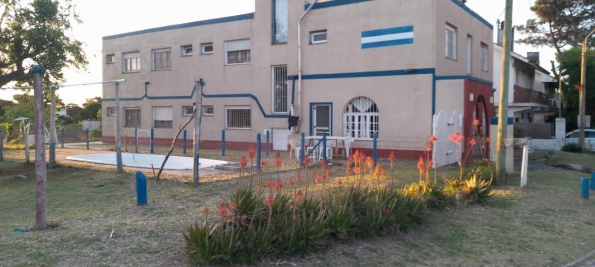 Hotel en venta - 14 Habitaciones - Villa Gesell
