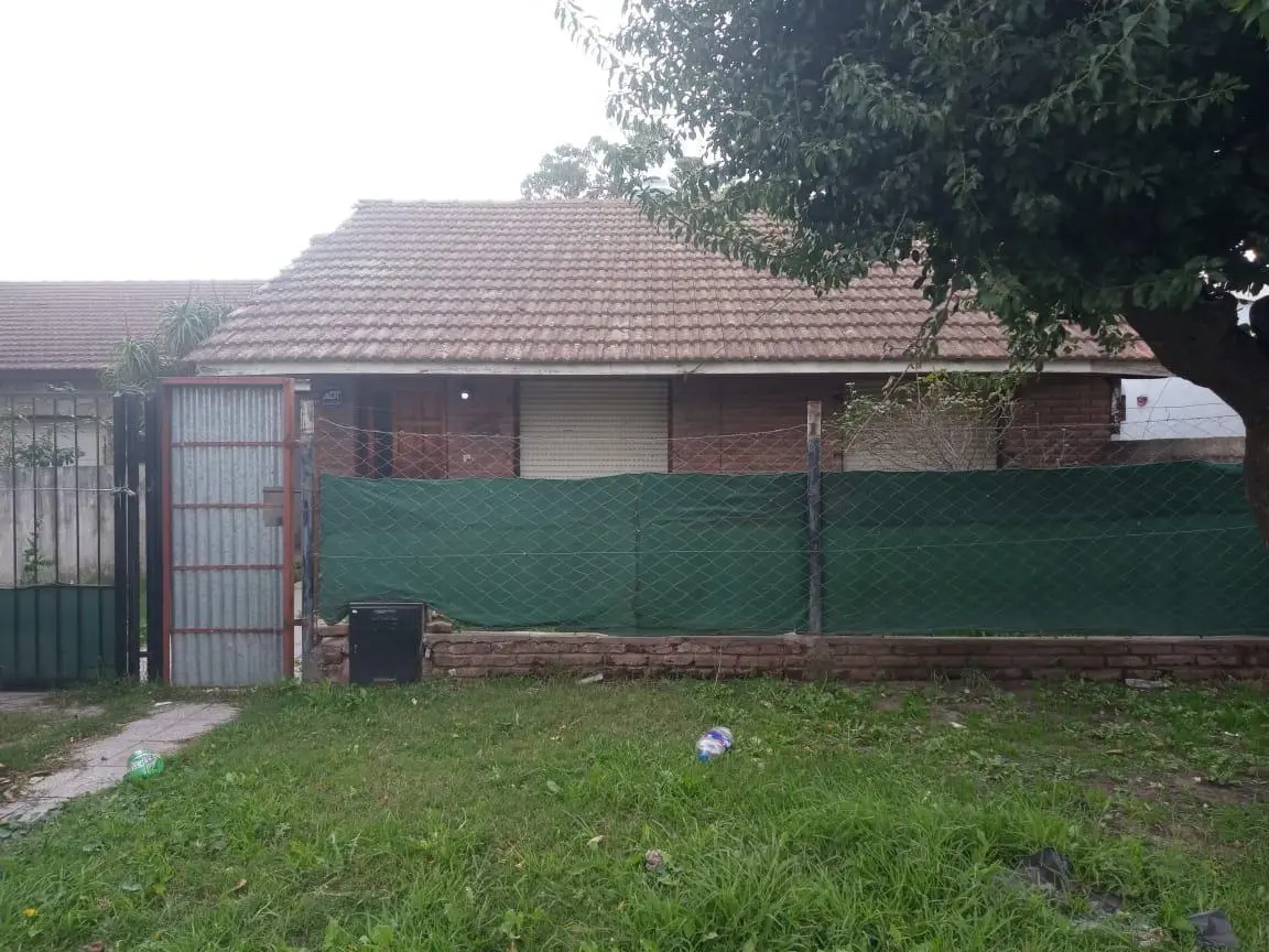 Casa en venta - 2 Dormitorios 2 Baños - Cochera - 433Mts2 - Bosque Grande, Mar del Plata 1