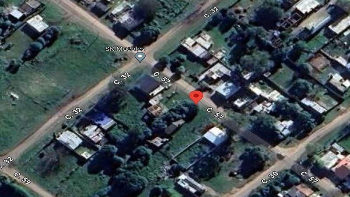 Casa en venta - 2 Dormitorios 1 Baño - 330Mts2 - Miramar