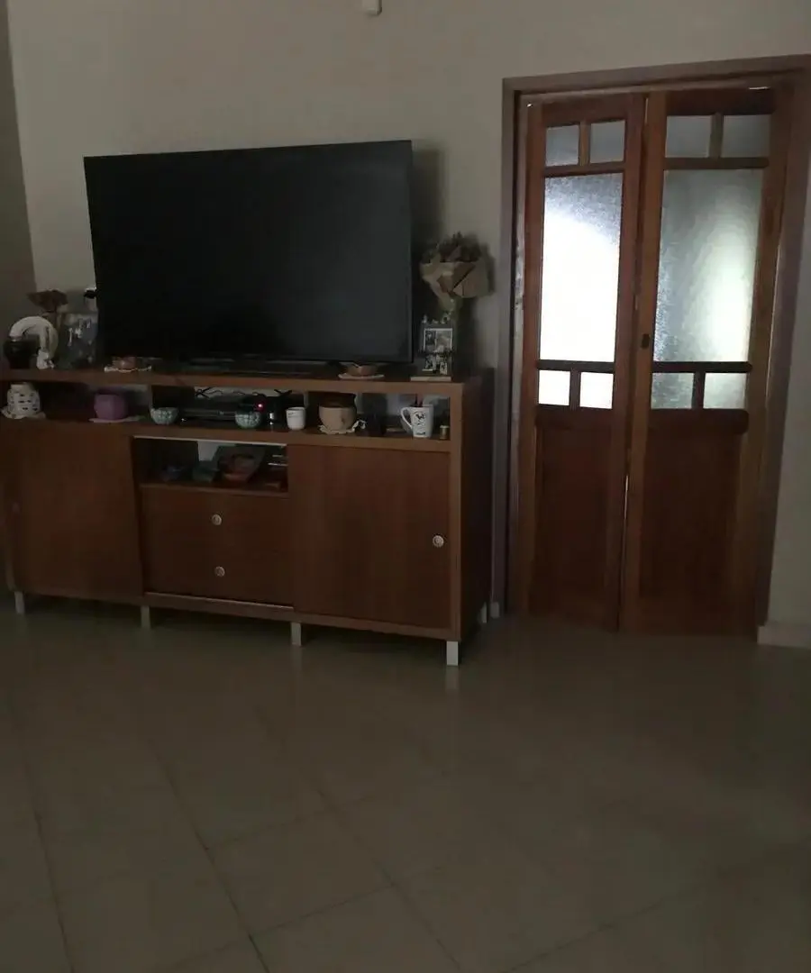 Casa en venta - 4 Dormitorios 4 Baños - San Miguel 2