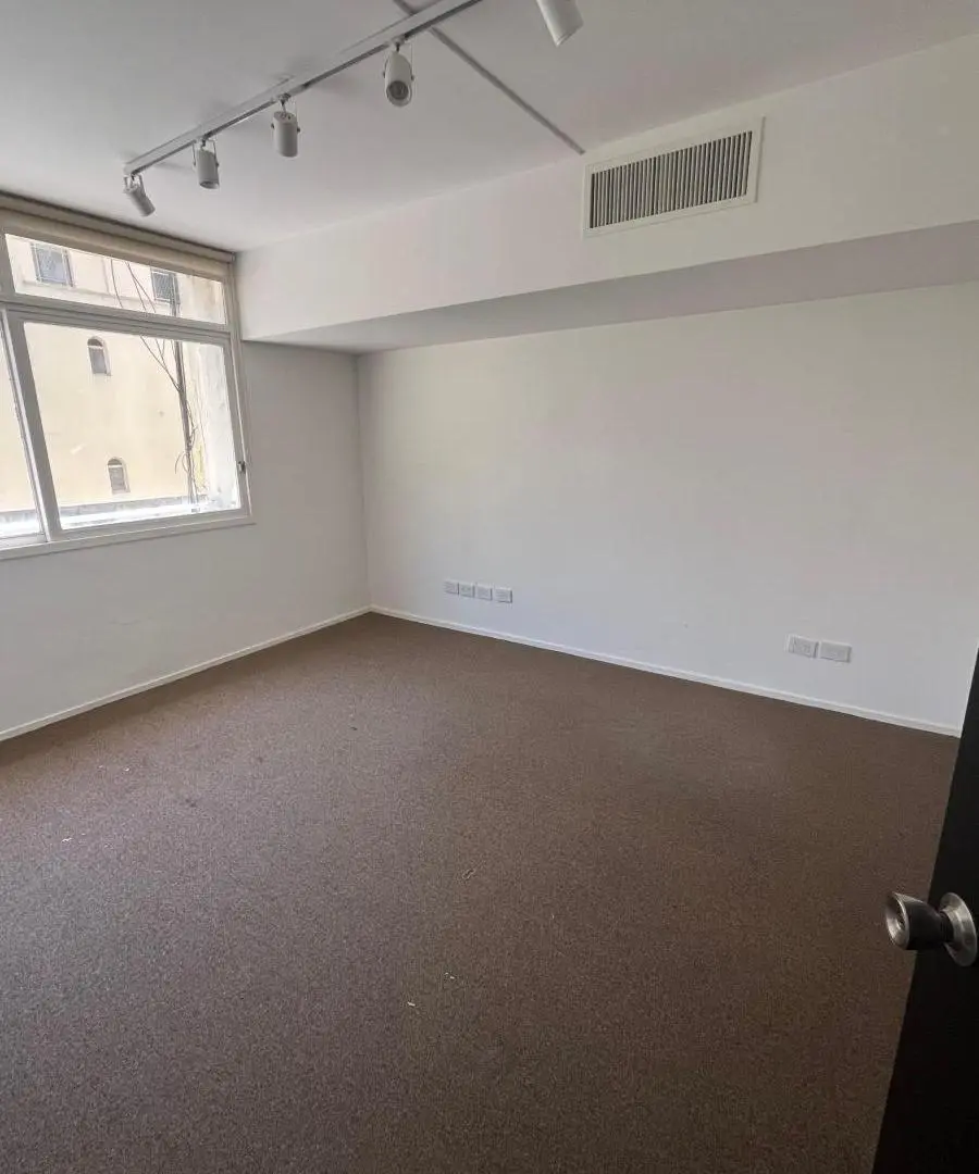 Oficina en venta - 1 Baño - Retiro 4