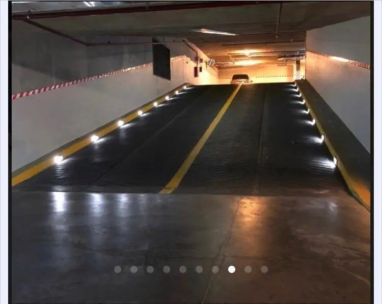 Cochera en venta - 13Mts2 - Balvanera 3
