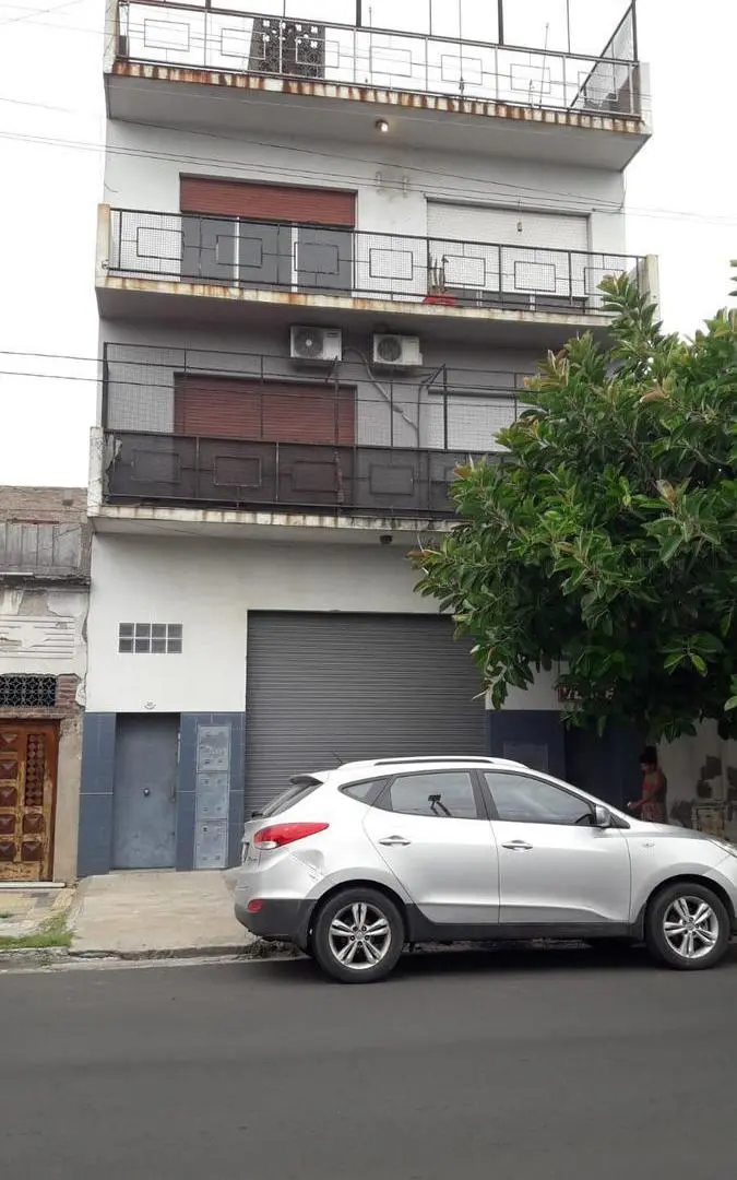 Departamento en venta - 3 Dormitorios 2 Baños - 90Mts2 - Piñeyro, Avellaneda 3