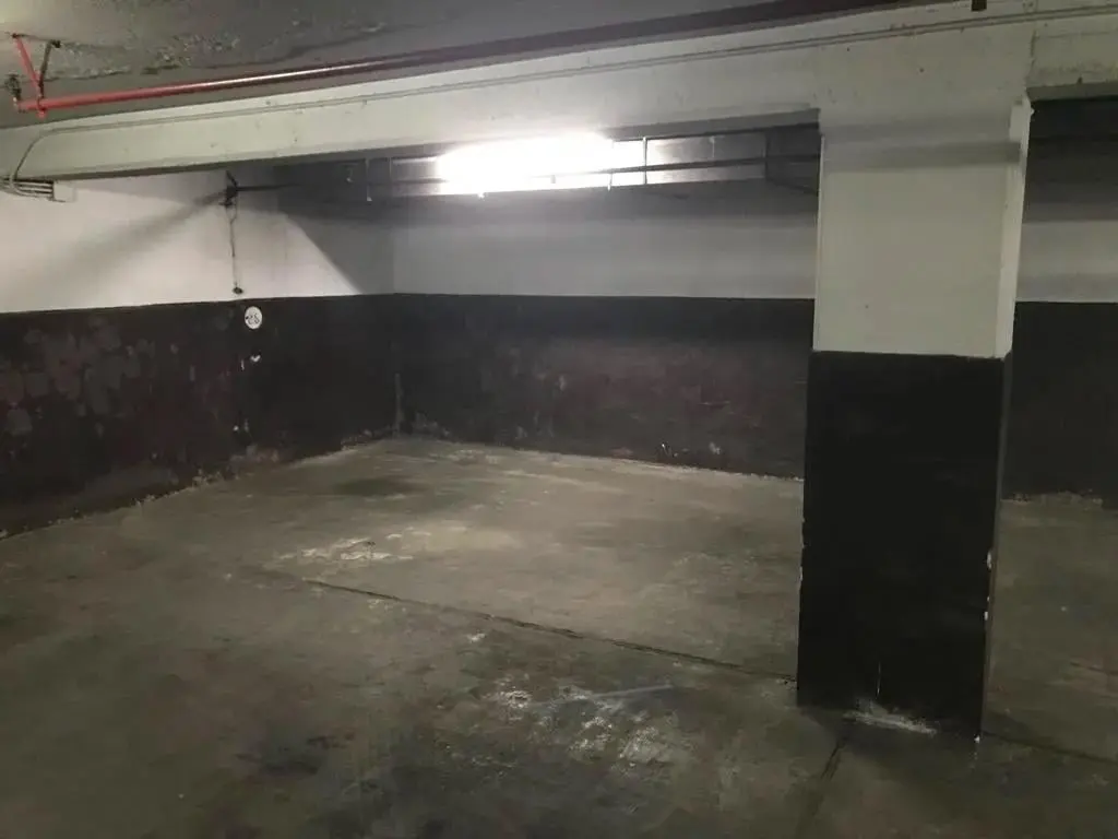 Cochera en venta - 11Mts2 - Monserrat 2