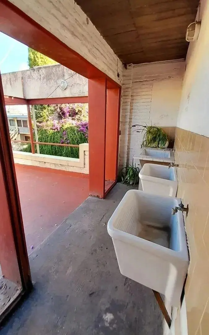 Departamento en venta - 2 Dormitorios 1 Baño - Vicente López 4