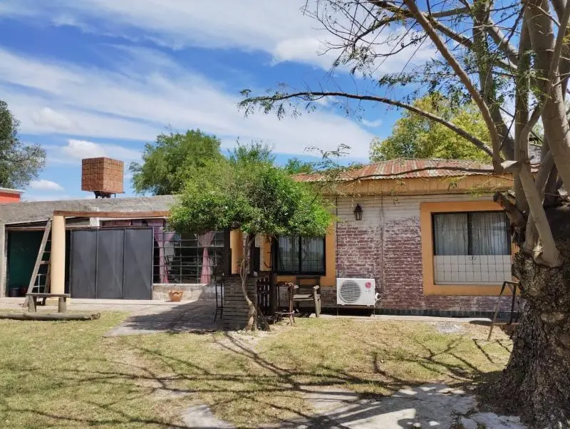 Casa en venta - 3 Dormitorios 1 Baño - Cochera - 650Mts2 - Ramallo 1