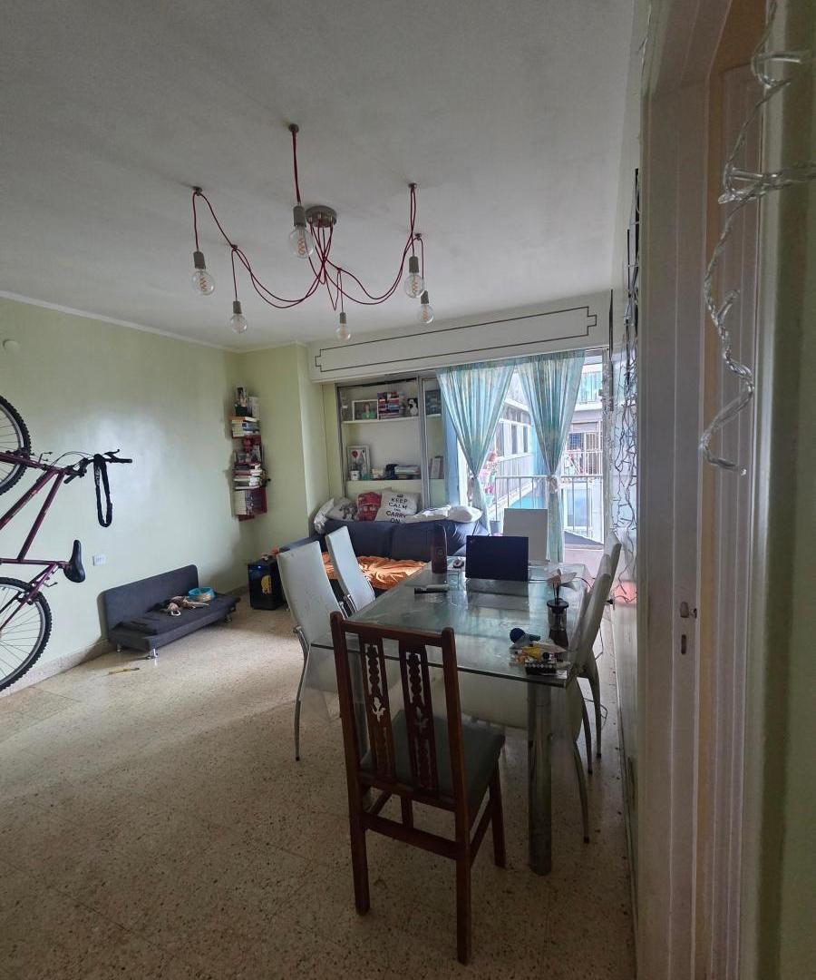 Departamento en venta - 2 Dormitorios 1 Baño - Parque Patricios