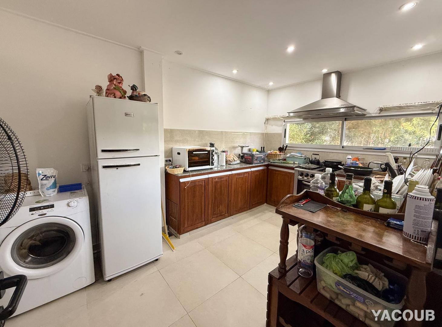 Foto de Casa en venta - 3 Dormitorios 2 Baños - La Plata, imagen 4
