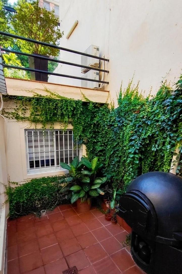 Foto de Departamento en venta - 6 Dormitorios 4 Baños - Palermo, imagen 4