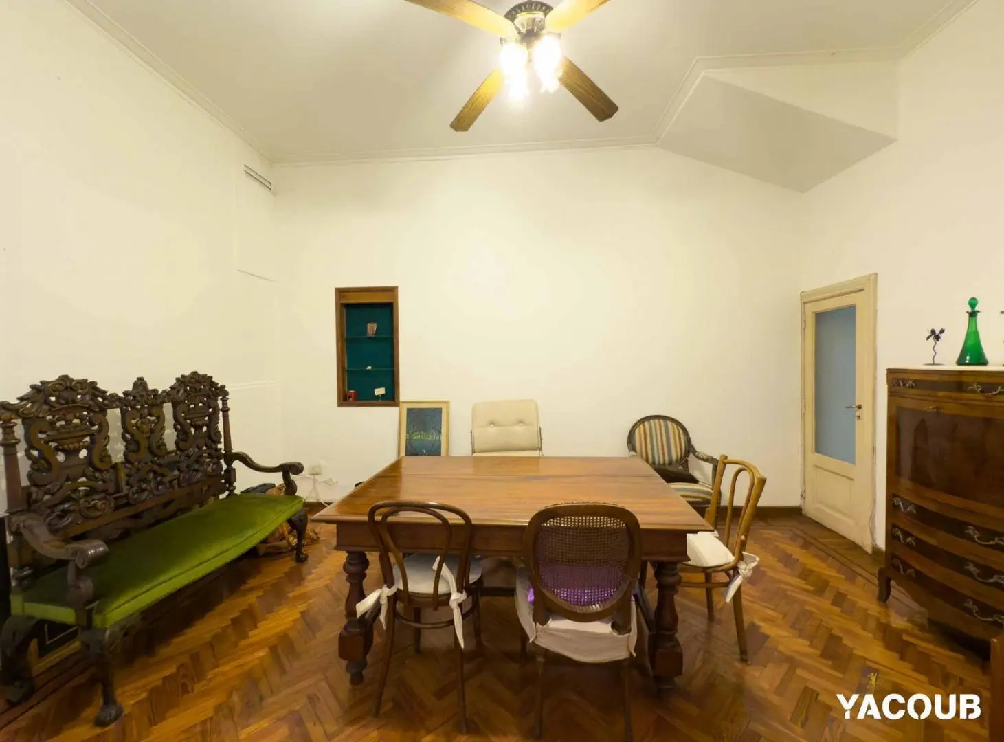 PH en venta - 4 Dormitorios 2 Baños - Cochera - 255Mts2 - La Plata 5