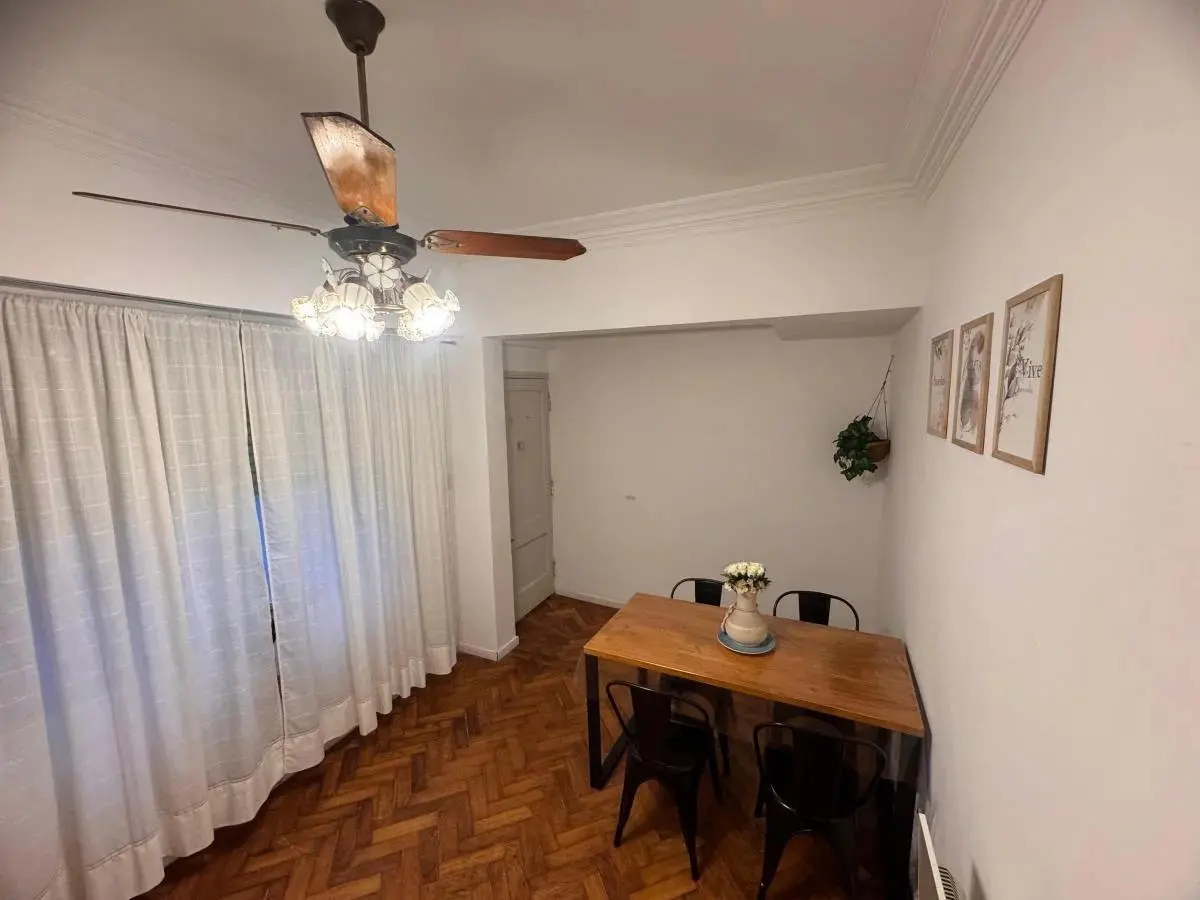 Departamento en venta - 2 Dormitorios 1 Baño - Flores 1