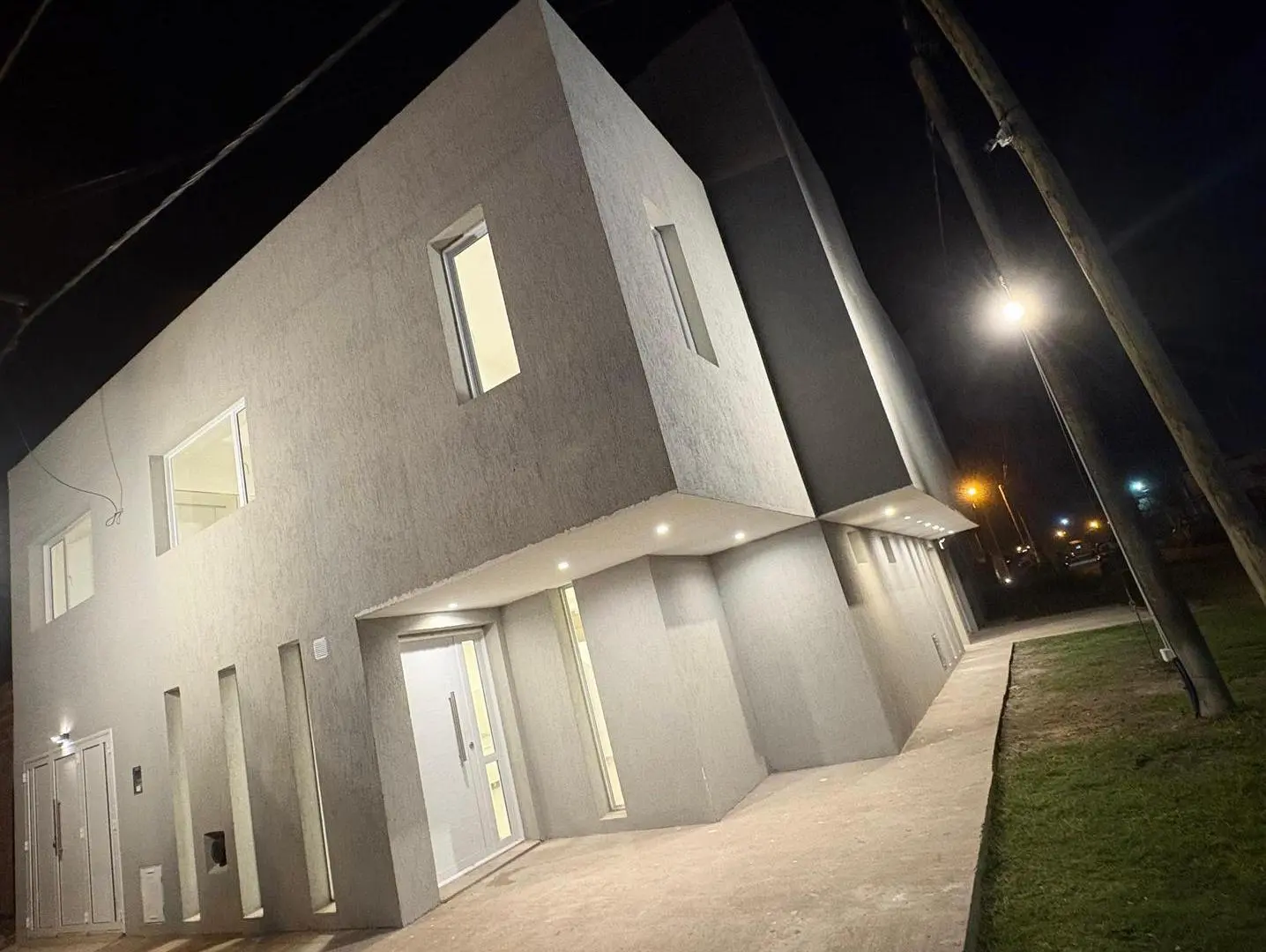Dúplex en venta - 3 Dormitorios 2 Baños - Necochea 3