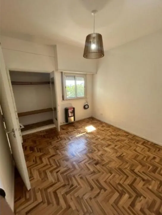 Departamento en venta - 2 dormitorios 1 baño - Mar del Plata 2