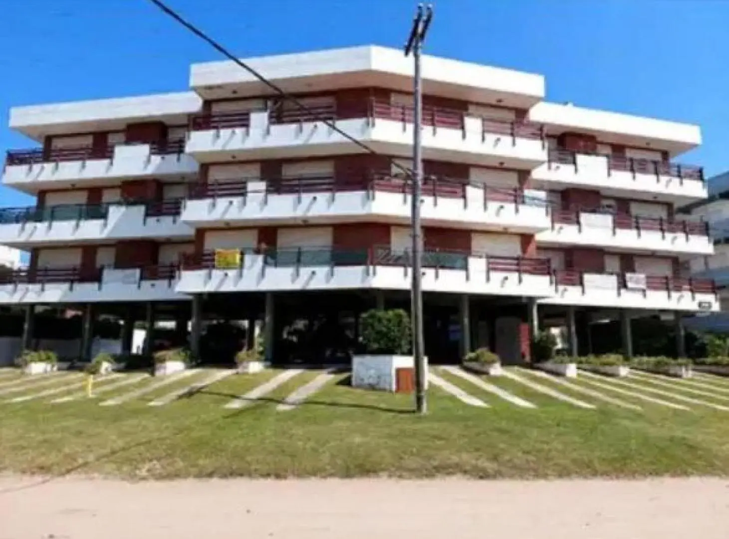 Departamento en venta - 1 Dormitorio 1 Baño - Cocheras - 42Mts2 - Villa Gesell 3