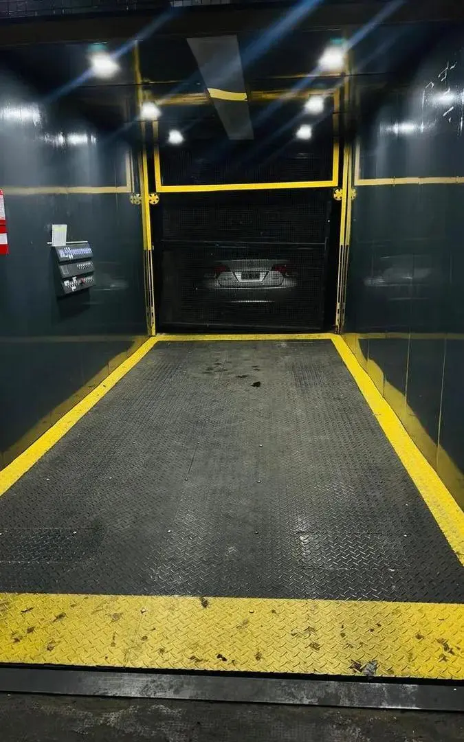 Cochera en venta - 15Mts2 - Recoleta 2