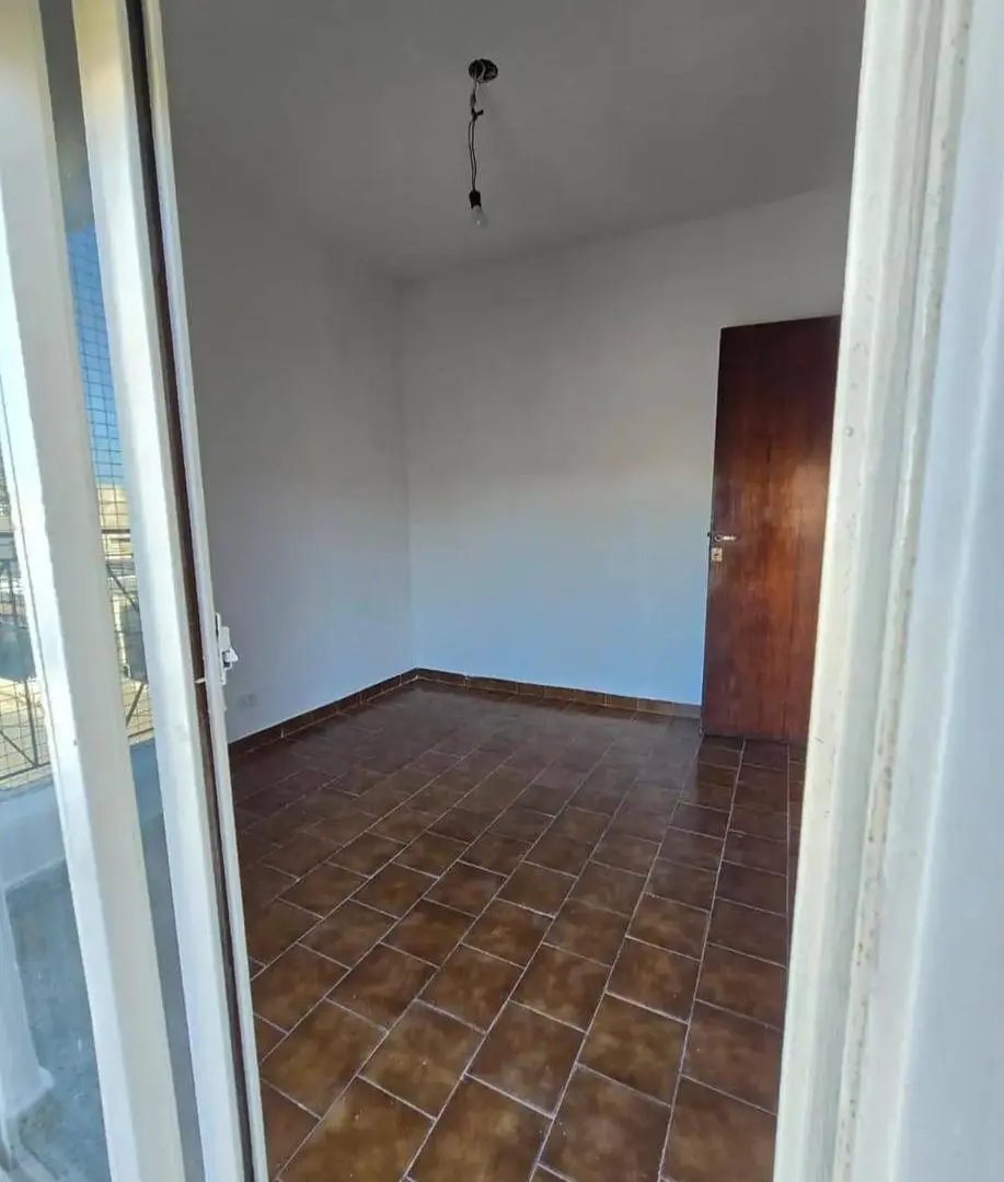 Departamento en alquiler - 2 Dormitorios 1 Baño - San Justo 8