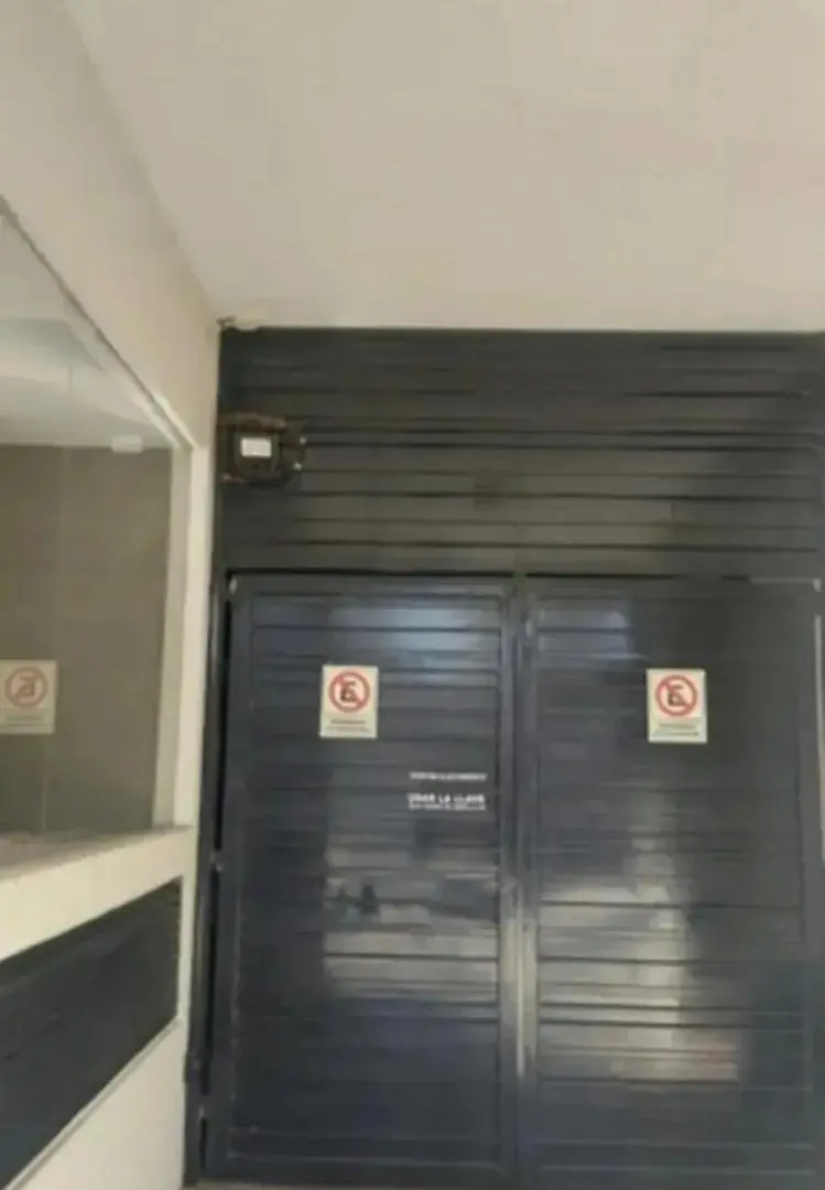 Cochera en venta - 12Mts2 - Villa Santa Rita 4