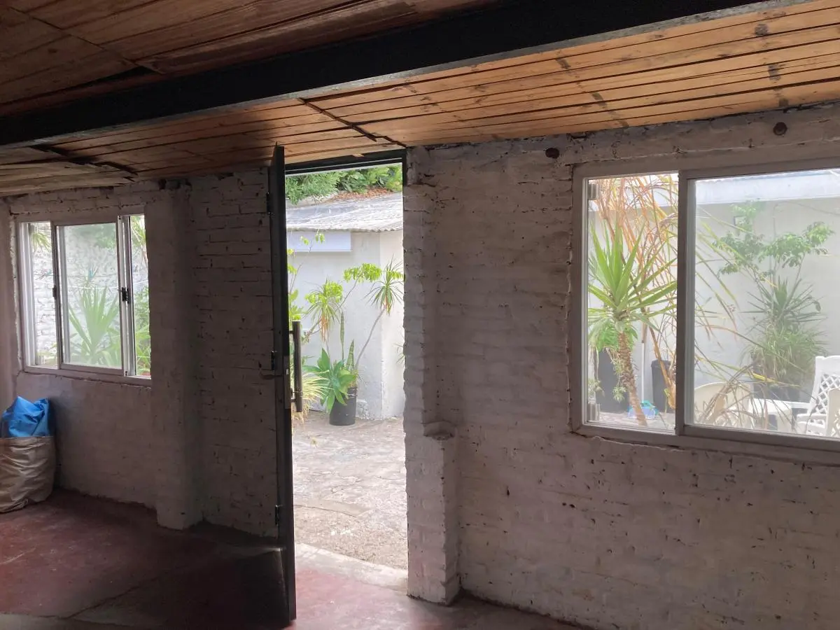 PH en venta - 2 Dormitorios 1 Baño - Lomas de Zamora 3