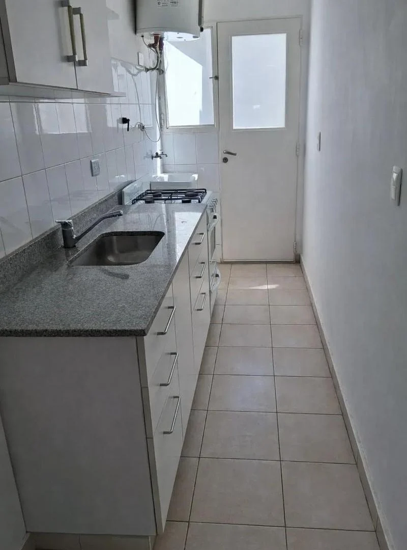 Foto de Departamento en alquiler - 1 Dormitorio 1 Baño - Vicente López, imagen 4