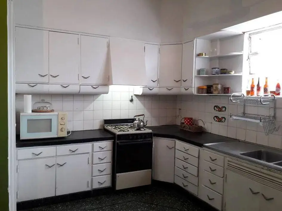 Departamento en venta - 3 dormitorios 3 baños - 100mts2 - Necochea 1