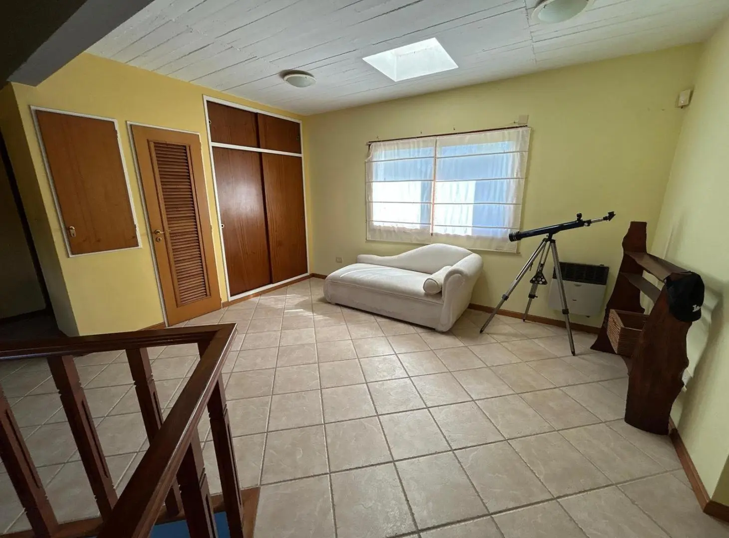 Casa en venta - 4 Dormitorios 3 Baños - Villa Gesell 1