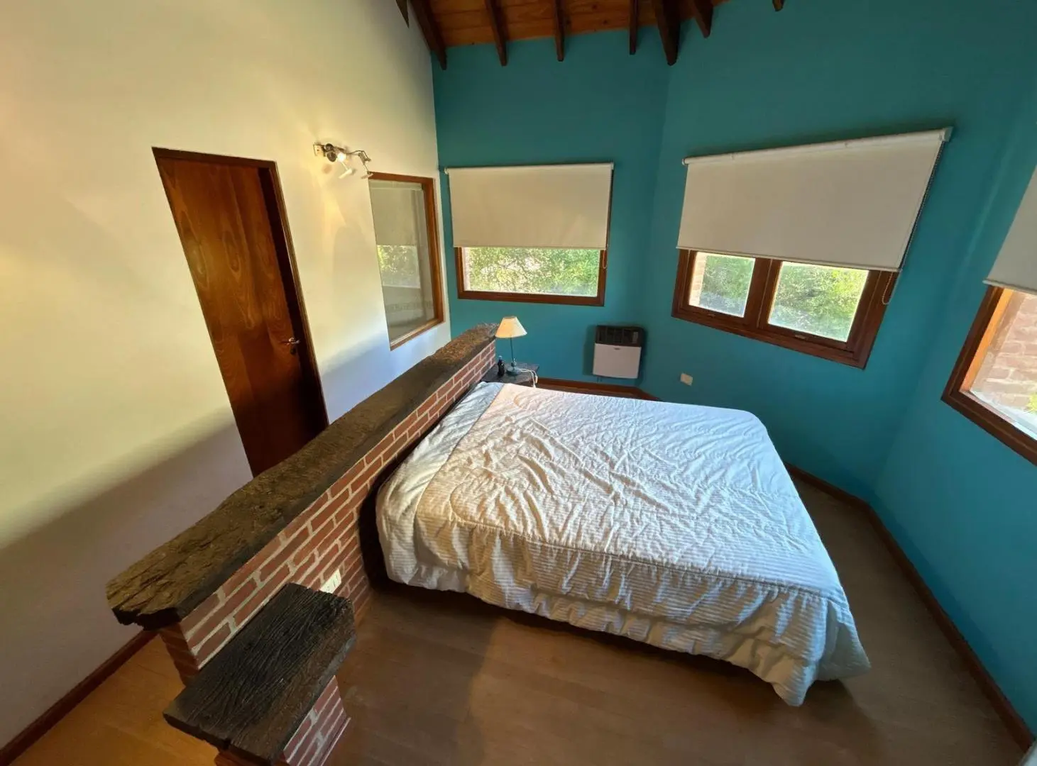 Casa en venta - 4 Dormitorios 3 Baños - Villa Gesell 3