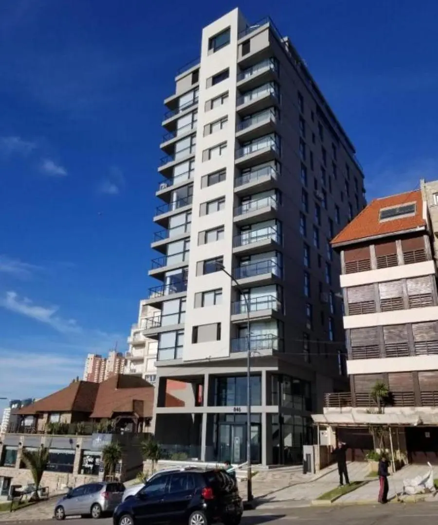 Departamento en venta - 2 Dormitorios 2 Baños - Mar del Plata 2