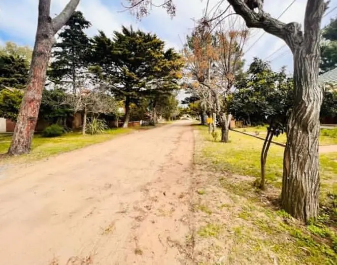 Casa en venta - 5 Dormitorios 3 Baños 2 Cocheras - 403Mts2 - Mar del Tuyú 5