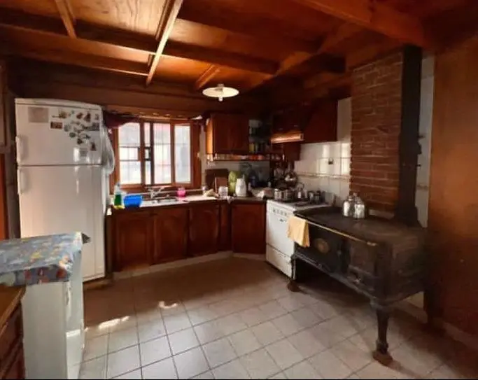 Casa en venta - 5 Dormitorios 3 Baños 2 Cocheras - 403Mts2 - Mar del Tuyú 3