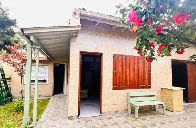 Casa en venta - 5 Dormitorios 3 Baños 2 Cocheras - 403Mts2 - Mar del Tuyú 4